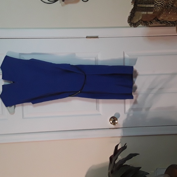 Dress - Picture 2 of 2